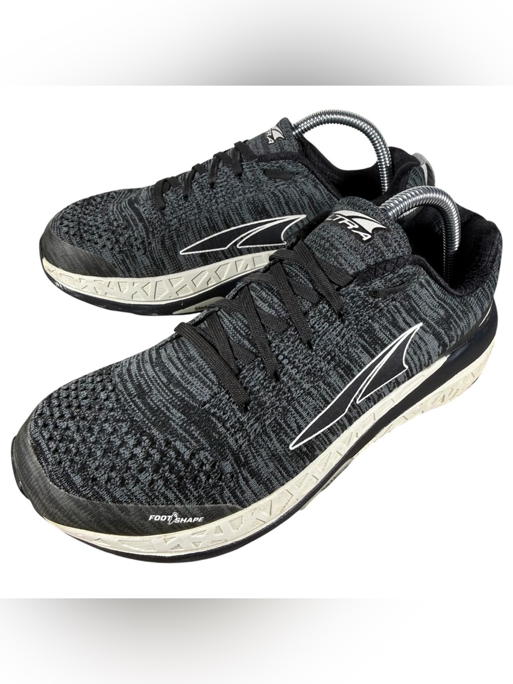Altra Paradigm 4.0 Running Shoes Sneakers Women’s Size 8.5 US 40 EU Black Gray